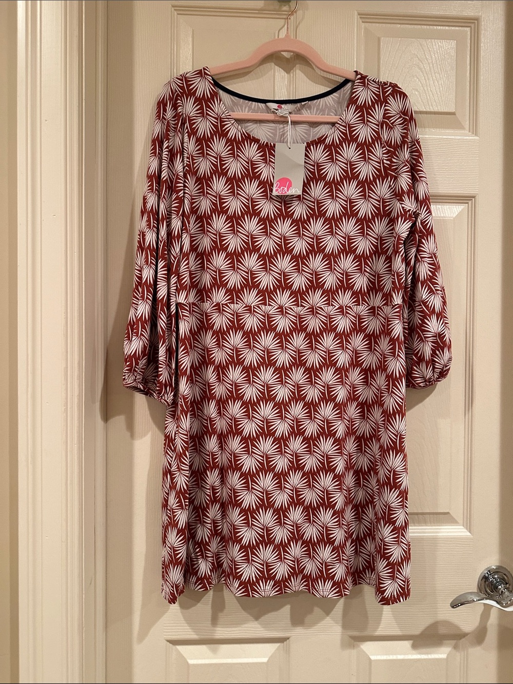 Boden Burgundy and White Palm-Print Women's Tunic